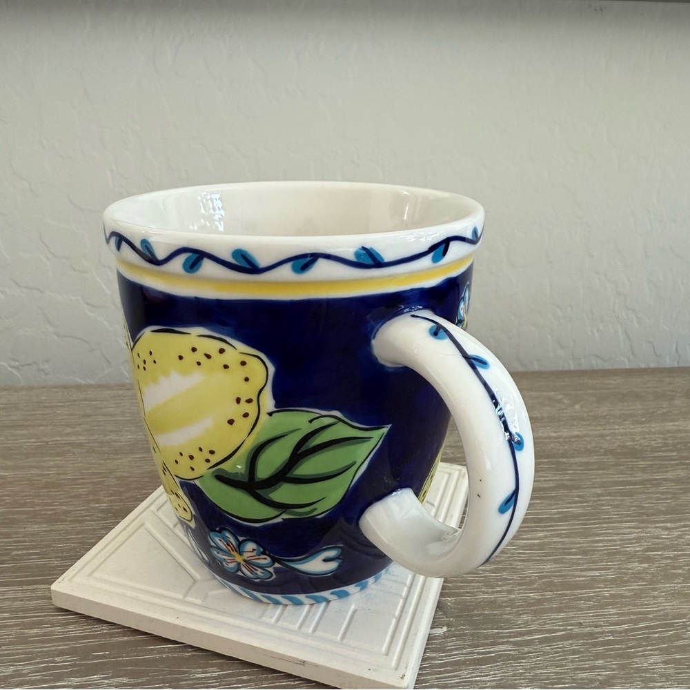 Starbucks vintage Italian lemon hand painted mug circa 2002. - Picture 4 of 13